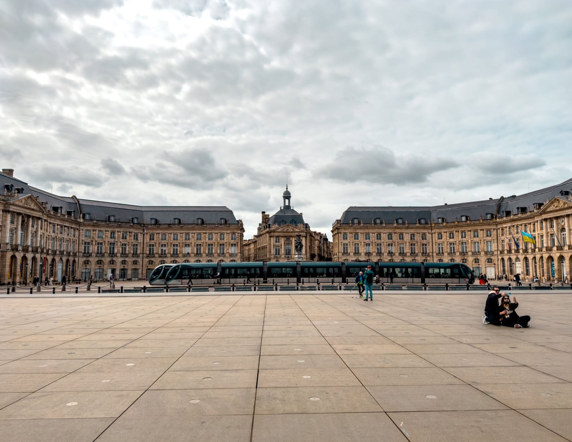 Best Things to Do in Bordeaux France (16).png